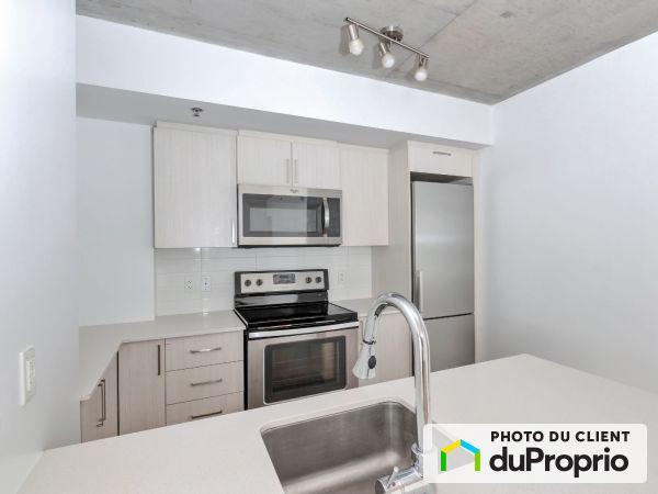 Unité 4 1/2 - Neuf Cents - 1325 Saint-André, Ville-Marie (Centre-Ville et Vieux-Montréal) for rent