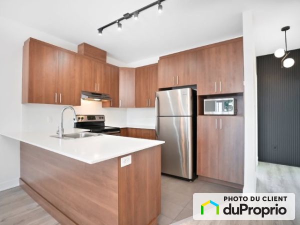 B-585, rue de Courcelle, Westmount à louer