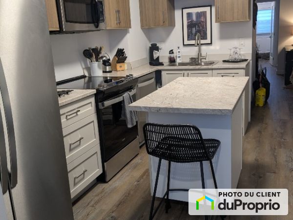 1062 rue Stephens, Verdun for rent