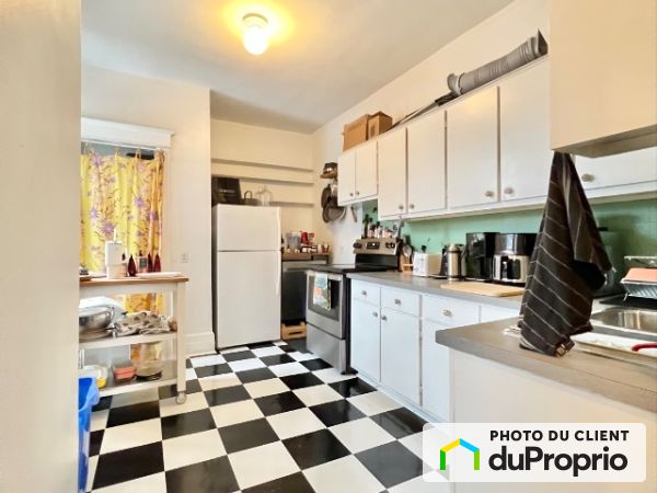 16-5687 avenue du Parc, Outremont for rent