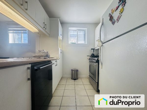 1528 Chanteclerc, Val-Bélair for rent