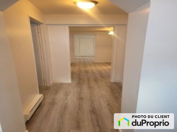Apartment - A-135 rue Blainville Est, Ste-Therese for rent