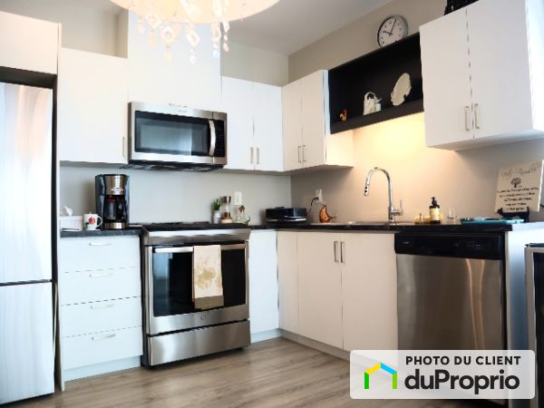 101-1700, chemin de Saint-Jean, Candiac à louer