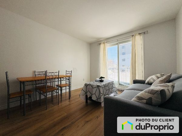 102-85 rue Carmichael, Beauport for rent