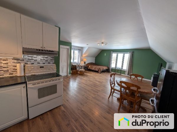 Apartment Kitchen - 258 chemin Wilmer, Pontiac for rent