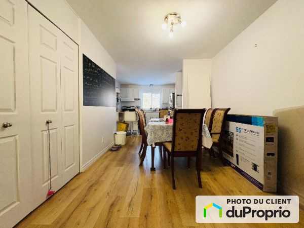 3-4032, Confluent, Charny à louer