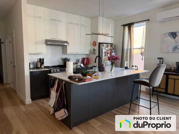 8546, rue St-Denis, Ville-Marie (Centre-Ville et Vieux-Montréal) à louer