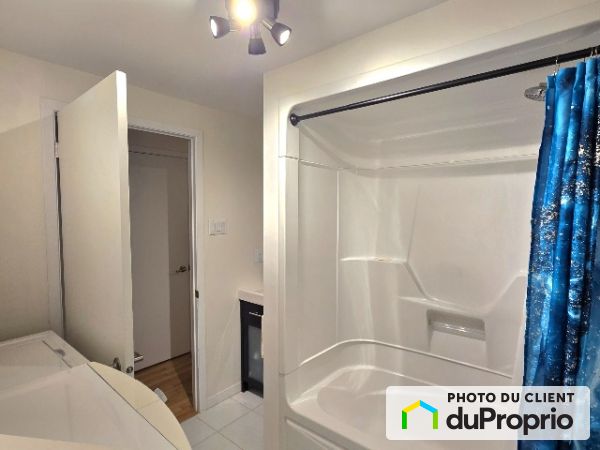 4a-4 Rue grenier, Beauport for rent