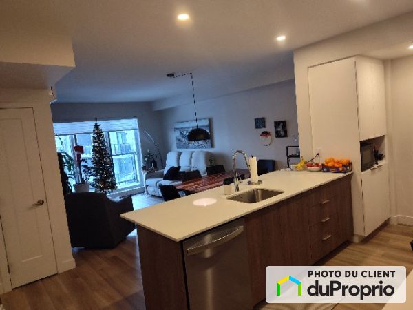 Logement - 503-2285, rue de la Havane, Neufchatel à louer