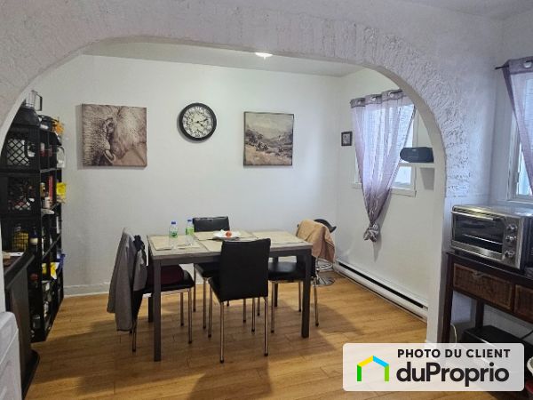 138, rue Saint-Jacques, Charlemagne à louer