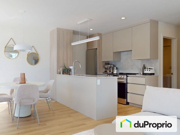 rue Alexis - Modèle Évasion, Ste-Adèle à louer