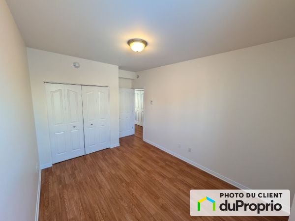 2-52, Britannia, Gatineau (Aylmer) à louer