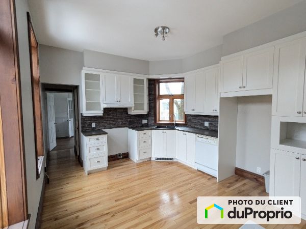 321 boulevard René-Lévesque ouest, Montcalm for rent