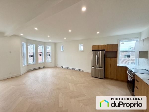 424, St-Joseph E, Le Plateau-Mont-Royal à louer