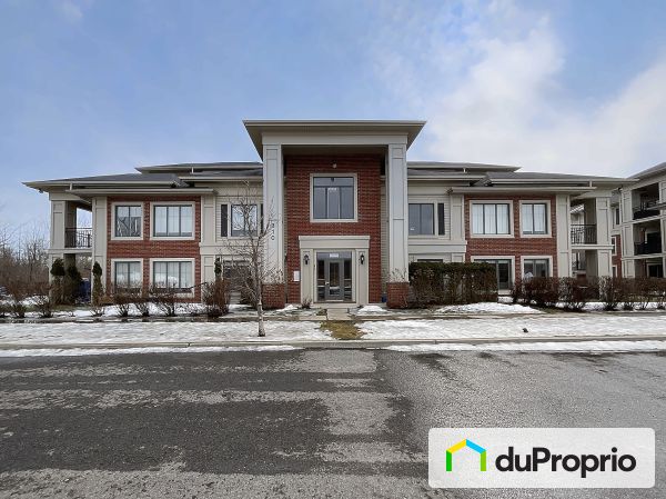 Entrée de l'appartement - 5-810, Des Sureaux, Boucherville à louer