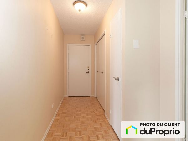 3488, Cote-des-Neiges, Ville-Marie (Centre-Ville et Vieux-Montréal) à louer