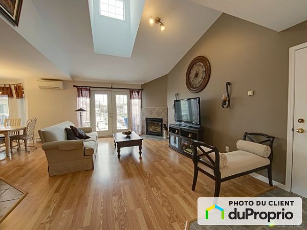 105-50 du Pomerol, Boisbriand for rent