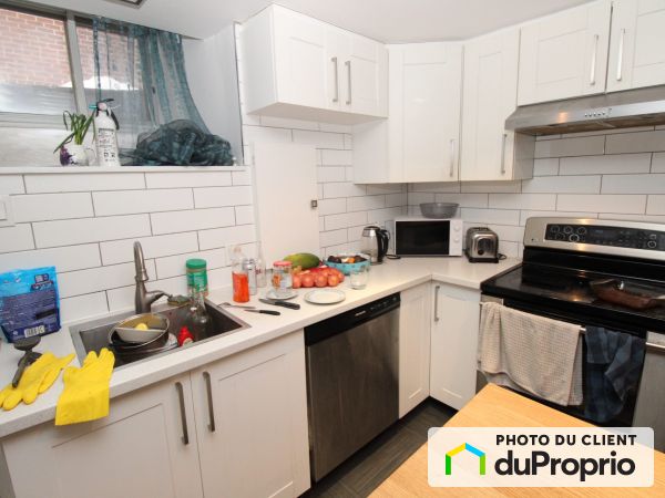 4 1/2-274 rue Durocher, Saint-Sauveur for rent