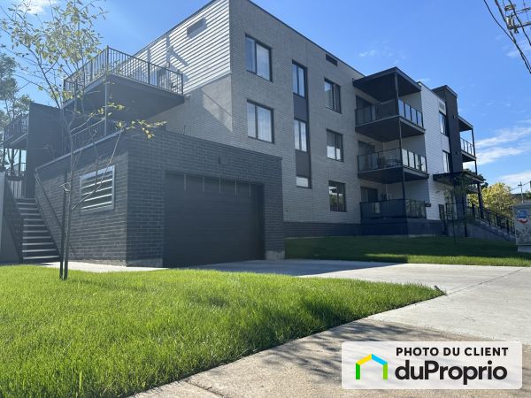 201-56 Sauriol, Laval-des-Rapides for rent