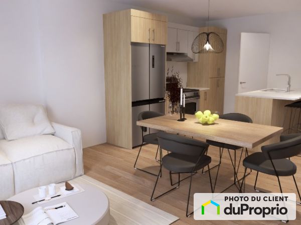 2635 rue de la Rivière, Ste-Adèle for rent