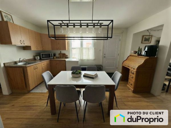 1240, Belvedere, Sherbrooke (Mont-Bellevue) à louer