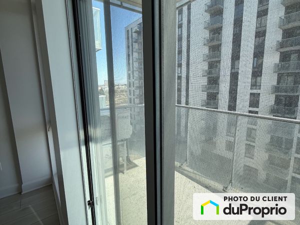 2980, Boulevard St-Martin O, Chomedey à louer