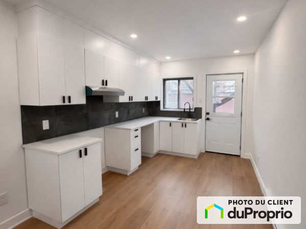 8575, Av d'Outremont, Villeray / St-Michel / Parc-Extension à louer