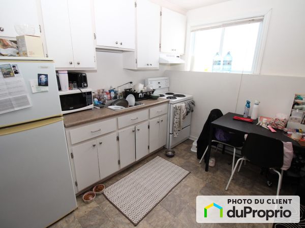 2 1/2-1527, rue St Paul, L'Ancienne-Lorette à louer