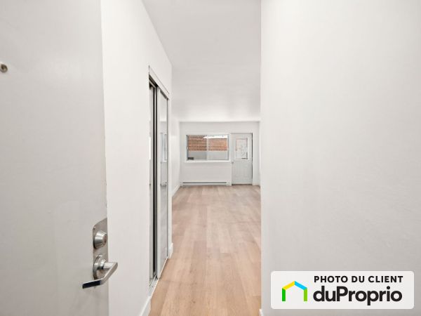 4600 chemin Queen Mary, Côte-des-Neiges / Notre-Dame-de-Grâce for rent