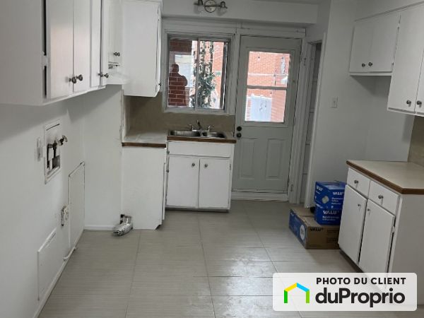 692 Legendre Est, Ahuntsic / Cartierville à louer
