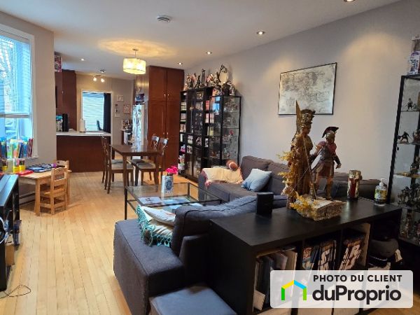 Apartment Living Room - 333 boulevard René-Lévesque Ouest, Montcalm for rent