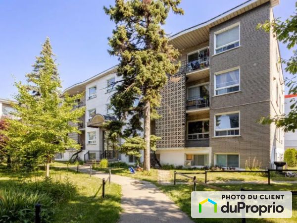 4290-4320 boulevard Métropolitain, Saint-Léonard for rent