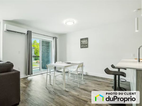 103-124 rue Western, Waterloo for rent