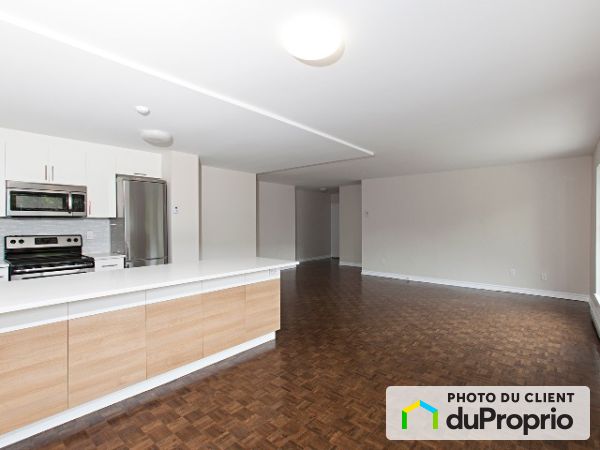 205-25, Av. Vincent-D'Indy, Outremont à louer