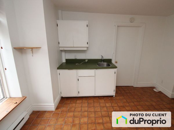 3 1/2-447 avenue des Oblats, Saint-Sauveur for rent