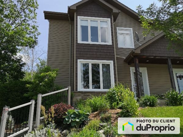 444, Saint-Alphonse Sud, Magog à louer