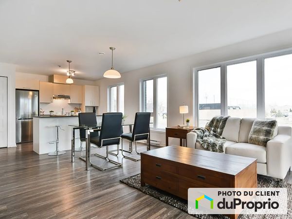 4155-4175 rue Legault - Unité 2½, Longueuil (St-Hubert) for rent