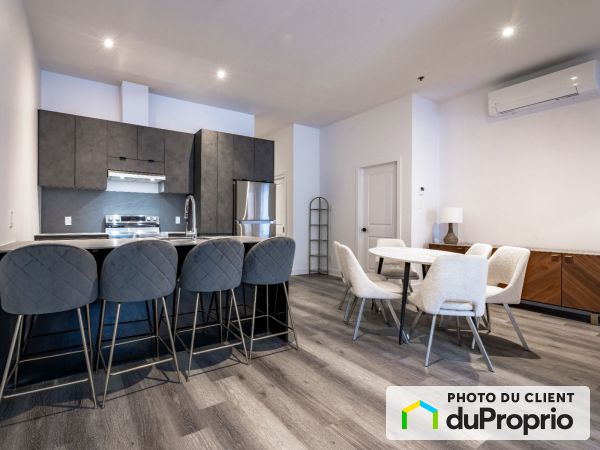 2660, rue Jarry E, Villeray / St-Michel / Parc-Extension à louer