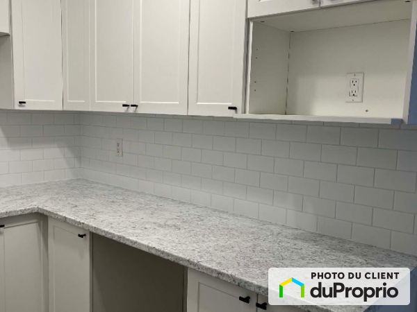 105-3608 Boul.Ste-Anne, Beauport for rent