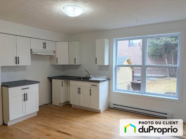724 Werstmount, Sherbrooke (Mont-Bellevue) for rent