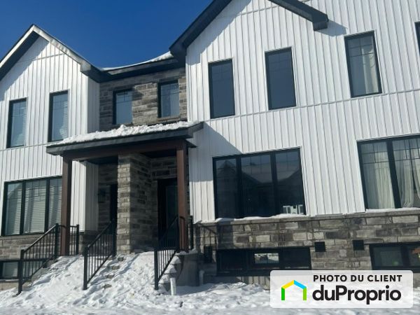 81, Des voilliers, Lanoraie à louer