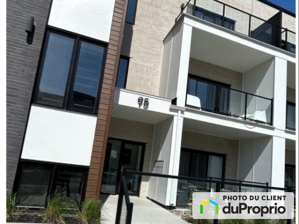 202-95, Chambéry, Blainville à louer