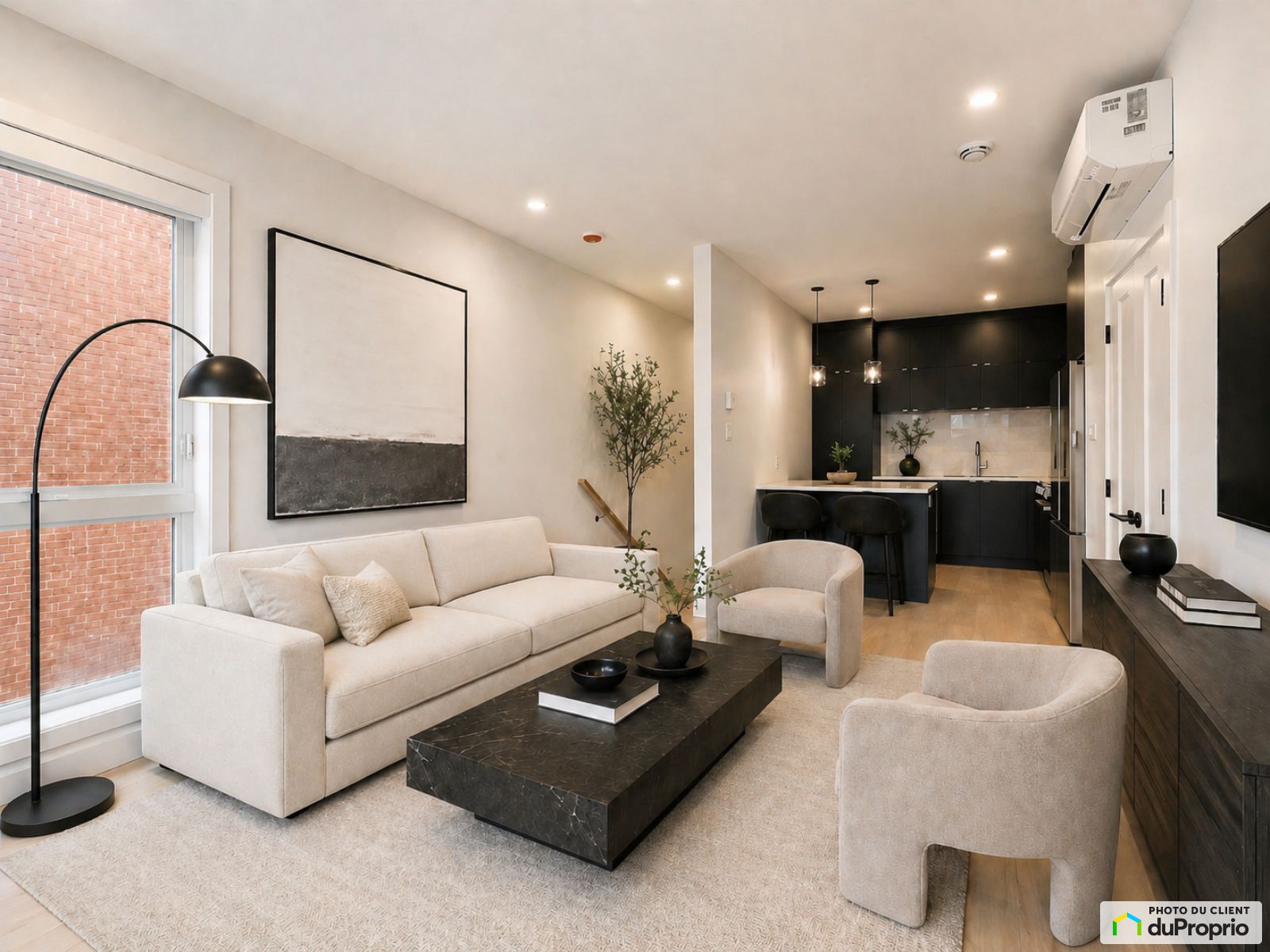 708 rue Walnut - Le noyer — photo 2