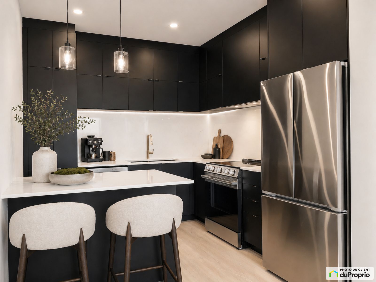 708 rue Walnut - Le noyer — photo 3