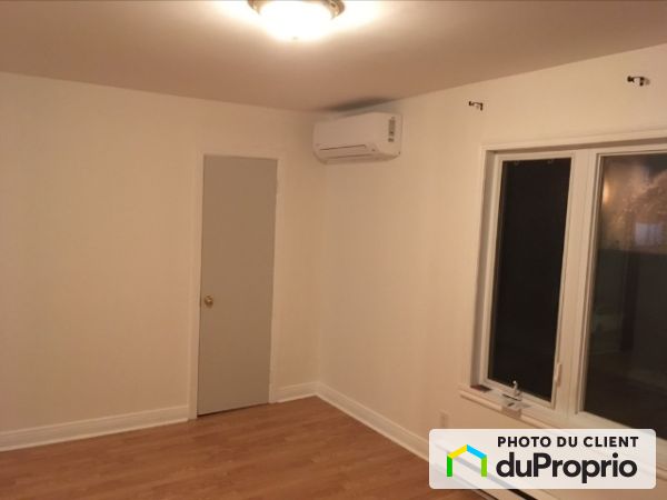 3-104, Guy, Longueuil (Vieux-Longueuil) à louer