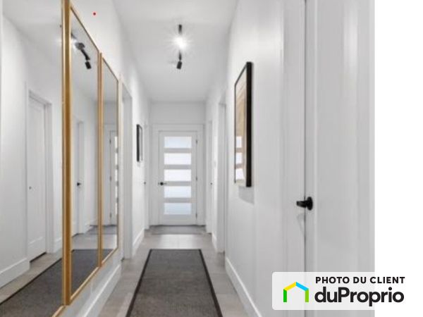 2372 Rue Montgomery, Ville-Marie (Centre-Ville et Vieux-Montréal) for rent