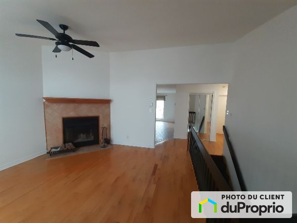 240 Myosotis, Ste-Therese for rent