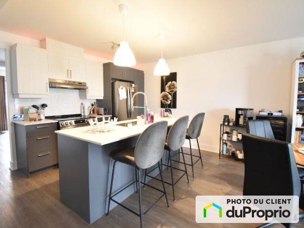 461, d'Ambre, Candiac à louer