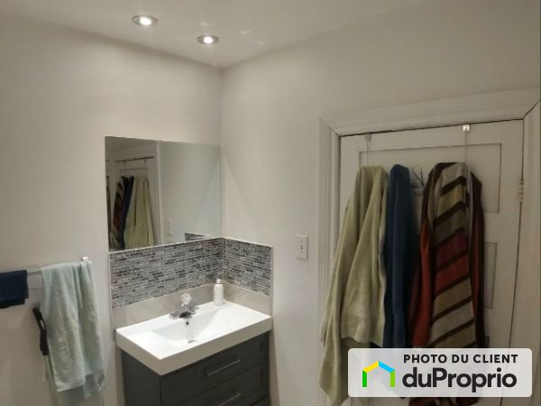 6368 Av de Chateaubriand, Rosemont / La Petite Patrie for rent