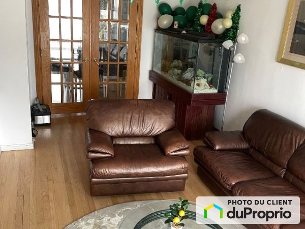 7042, boul Roi-Rene, Anjou à louer